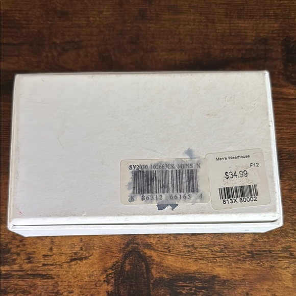 Calvin Klein Black Silk Bow Tie Classic Pre-Tied - Picture 2 of 2